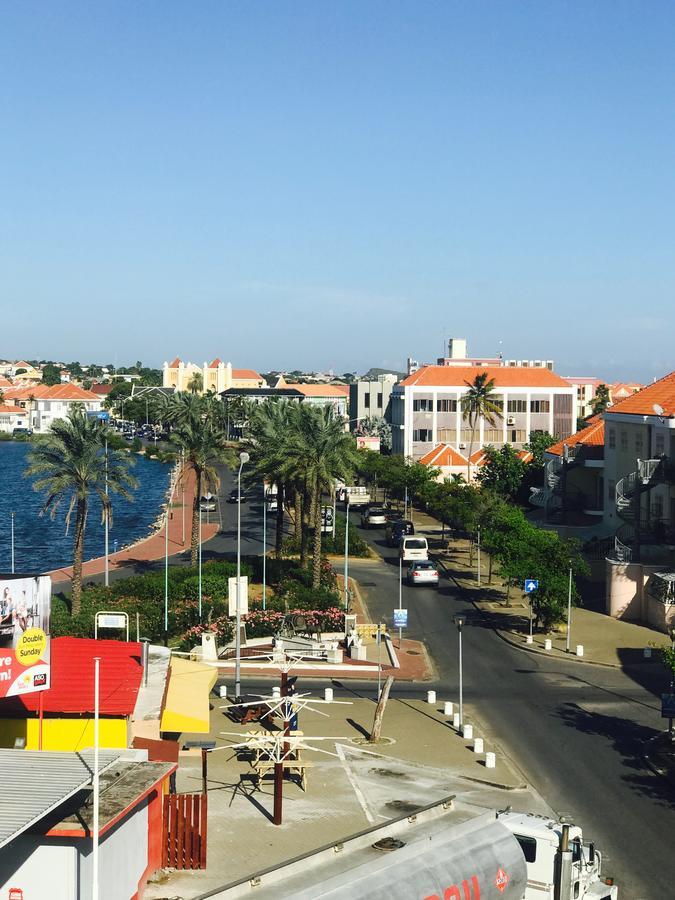 Hotel De Ruyterkade Willemstad Dış mekan fotoğraf