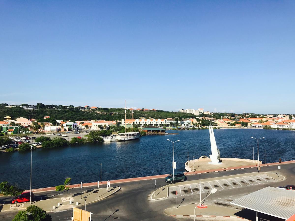 Hotel De Ruyterkade Willemstad Dış mekan fotoğraf